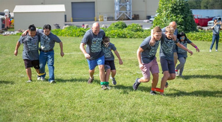 About Us | Polydeck Screen Corporation