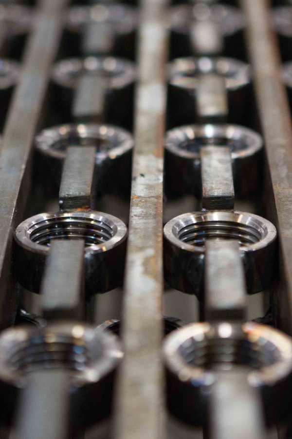 Metal stringers